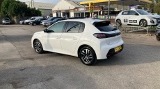 Peugeot 208 1.2 PureTech 100 Allure Premium + 5dr Petrol Hatchback